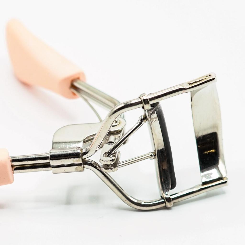 Dramatic Eyelash Curler